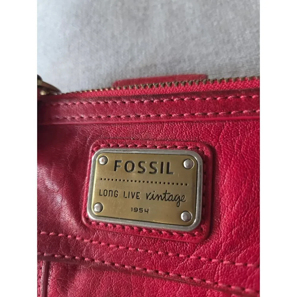 Vintage Fossil Emory Red Lamb Leather Wallet Clutch Super Soft Brass Hardware!